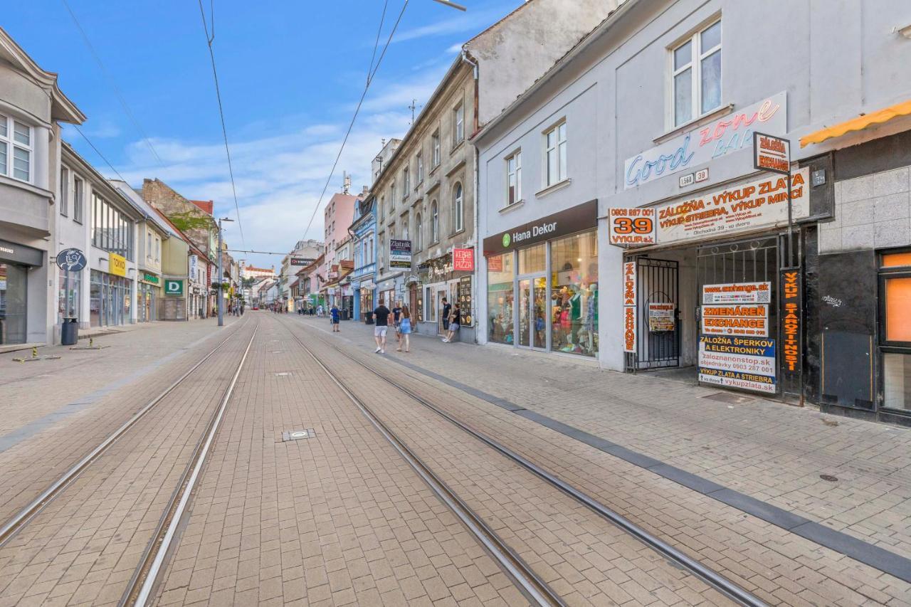 Charming Apt In Centre /W Ac Bratislava Exterior photo