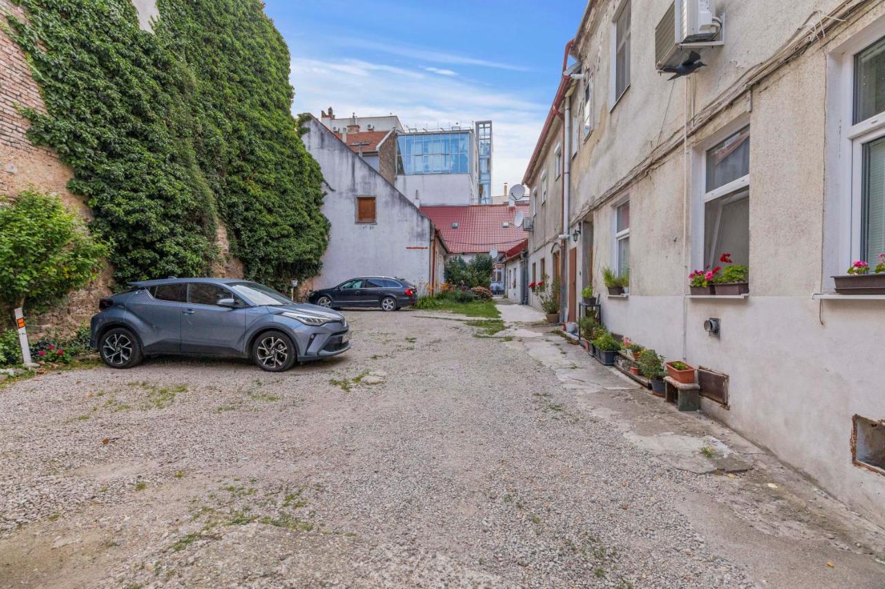 Charming Apt In Centre /W Ac Bratislava Exterior photo